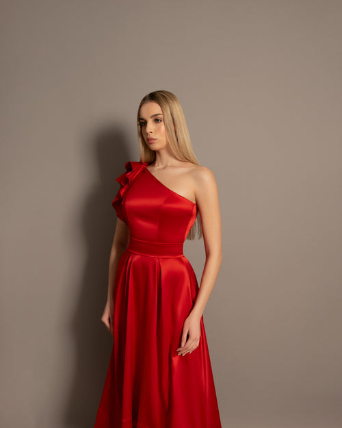 Черна рокля Artemis