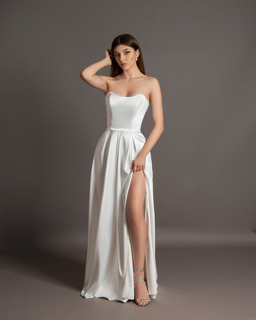 Alezzi Dress White