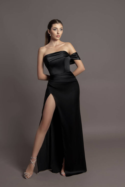 Рокля Lily черна